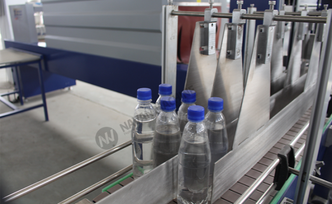 Otomatis 8-12bag/Min Botol PE Film Shrink Wrapping Mesin Pengemas 4